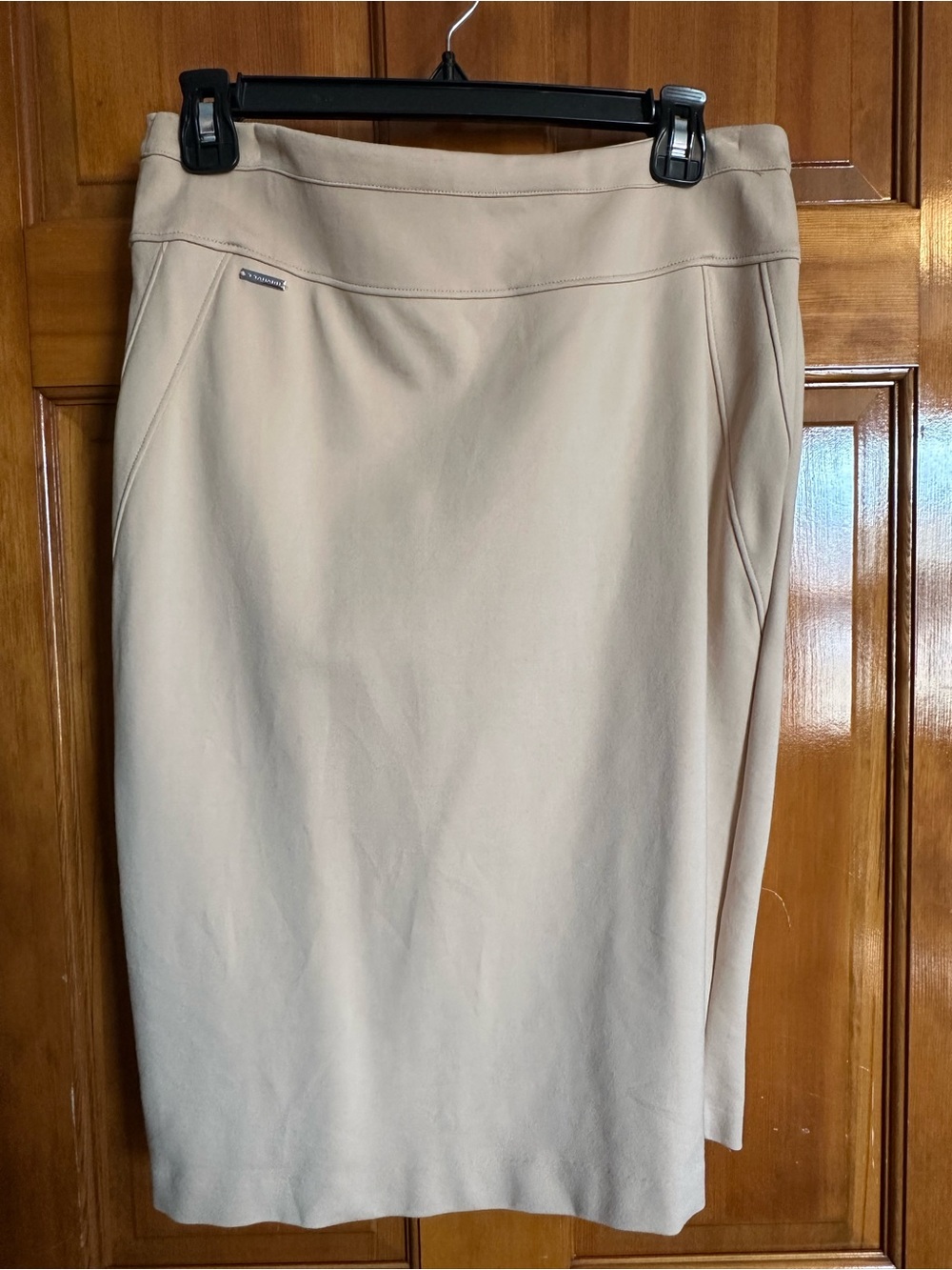 T Tahari Cream Pencil Skirt